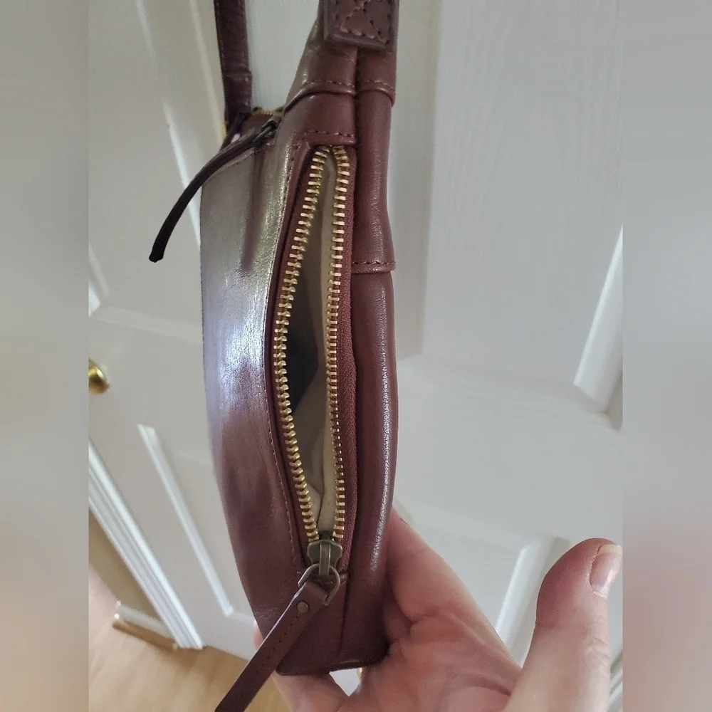 Assots London 'CORI' VT Real Leather Crossbody Bag In Brown Pollished